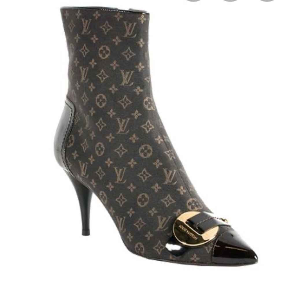 Louis Vuitton Brompton Patent leather boots